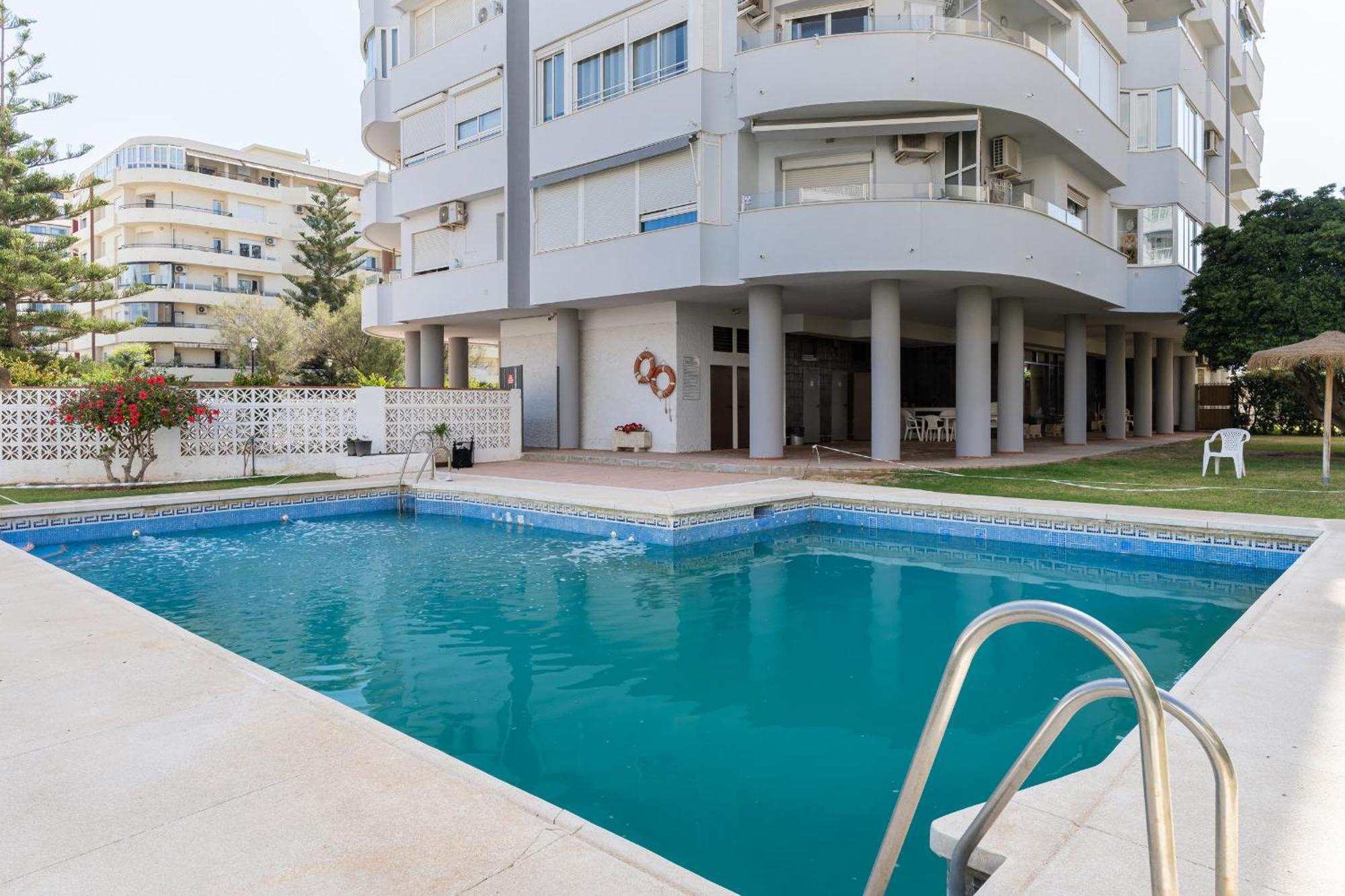 Blonzu Dominicana Fuengirola Extérieur photo